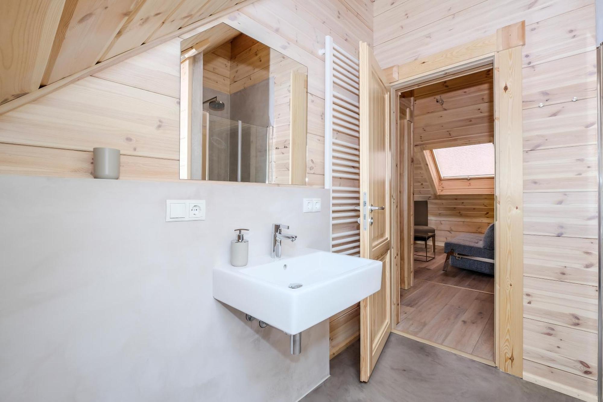 Bergwaldlodges Einklang & Blickfang เชียร์เคอ ภายนอก รูปภาพ